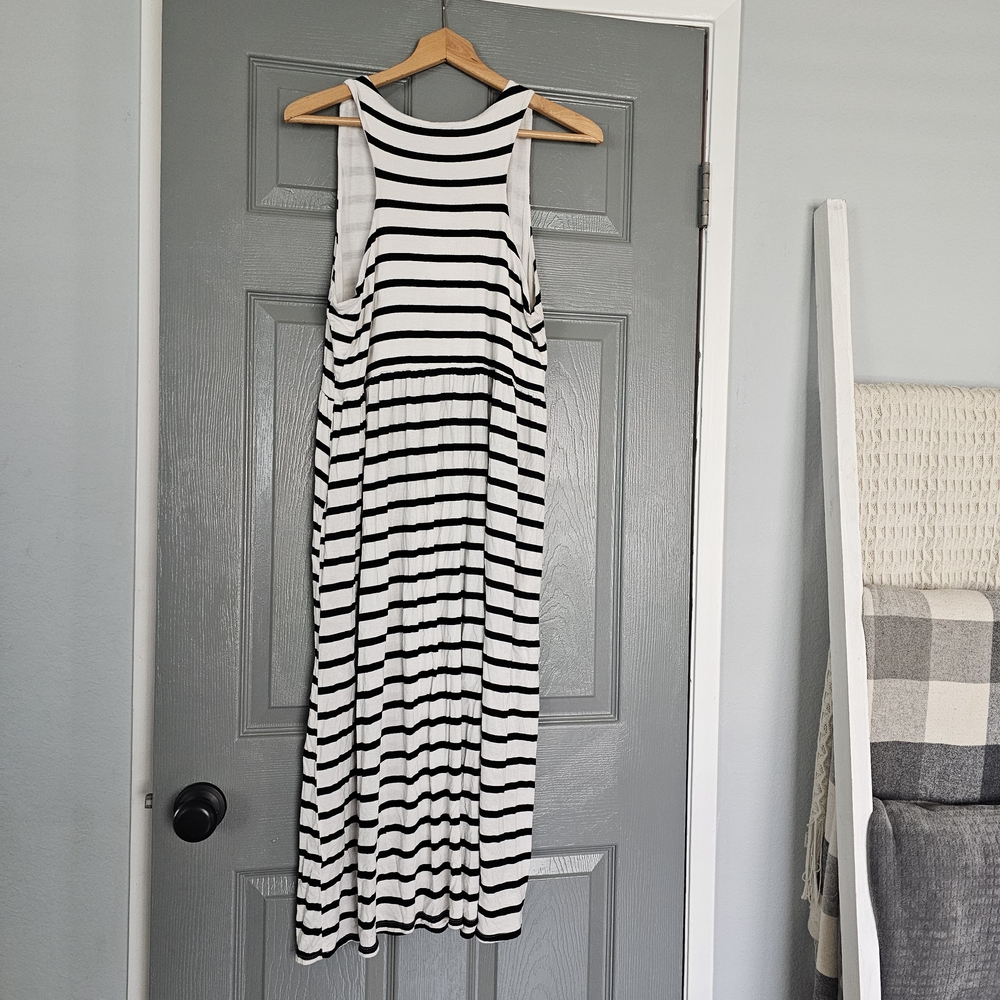 XL Bellamie White Midi Dress w/ Black Stripes, Racerback, Pockets, Stretch - Picture 5 of 5